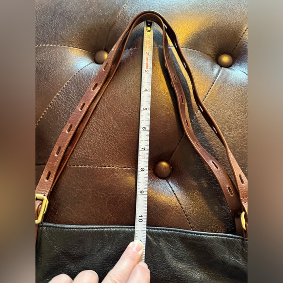 Hobo Lennon Leather Tote Bag - Picture 11 of 11